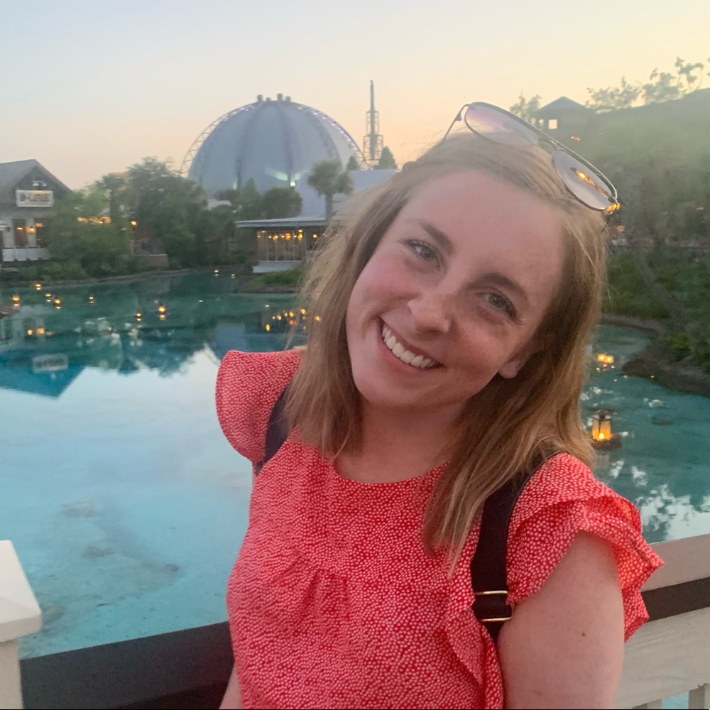 👋🏻👋🏻 Meet your Posher, Ashlyn